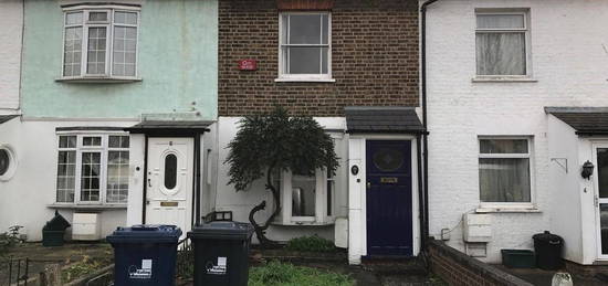 1 bed terraced house to rent