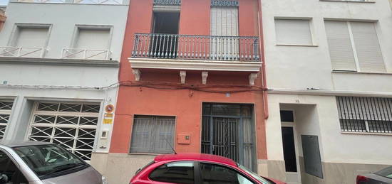 Casa adosada en venta en Sant Felip, 33, Centro