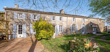 Maison à vendre, 7 pièces, 3 chambres, 206 m²