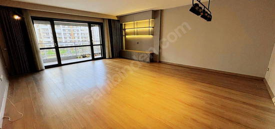 5. LEVENT TORUNLAR 210m2 4+1 PEYZAJ CEPHE / BOŞ DAİRE BÜYÜK TİP