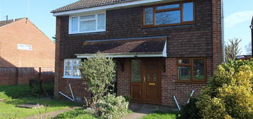 Semi-detached house to rent in Eastbourne Avenue, Stevenage, Hertfordshire SG1