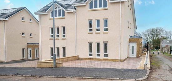 3 bed town house for sale