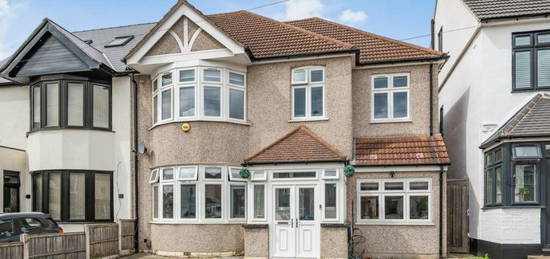 4 bedroom semi-detached house for sale