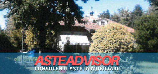 Villa all'asta in via Costa San Martino, 2