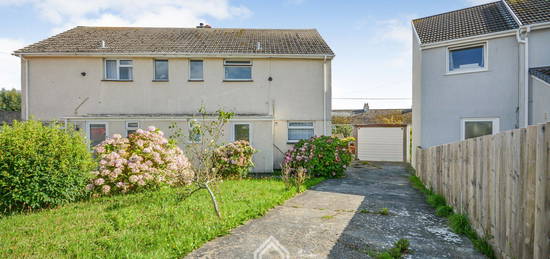 3 bed semi-detached house for sale