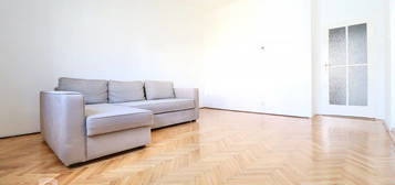 Pronájem bytu 2+kk 43 m²