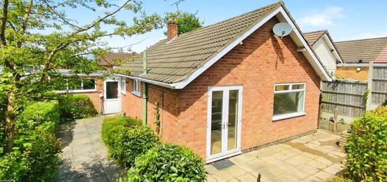 2 bedroom detached bungalow for sale