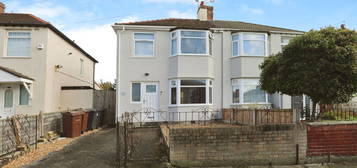 3 bed semi-detached house for sale