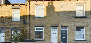 Terraced house to rent in Buller Street, Bradford, West Yorkshire BD4