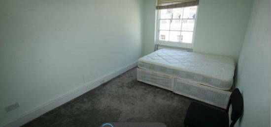 2 bed flat to rent