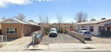 1014 Santa Fe Ave SW, Albuquerque, NM 87102