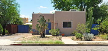 1424 E  10th St, Tucson, AZ 85719