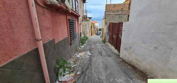 Casa Indipendente Su Due Livelli Via Trabocchetto