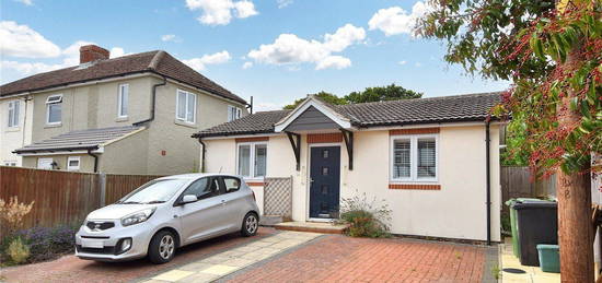 2 bed detached bungalow for sale