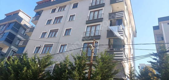 SULTANBEYLİ EŞREFBİTLİS BULVARINDA KİRALIK 2+1 DAİRE