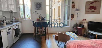 Appartement - 1 pièce - 33 m² - Paris 75017