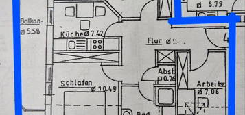 Sanierte Dachgeschosswohnung mit Wärmepumpe