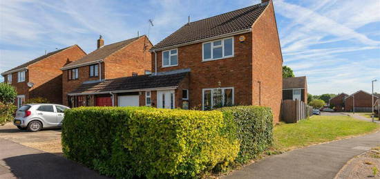 4 bedroom detached house