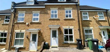 3 bedroom terraced house