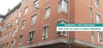 Piso en venta en Magallanes, 40, La Calzada