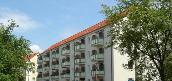 Moderne 4-Raum-Wohnung in ruhiger Lage