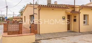 Casa o chalet independiente en venta en calle la Riera