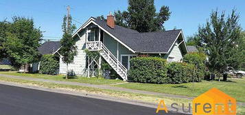 424 S Grape St #3, Medford, OR 97501