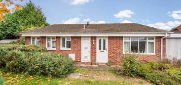 2 bed detached bungalow for sale