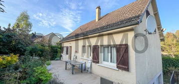 Vente maison 6 pièces 114 m²