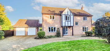 4 bedroom detached house