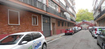 Piso en calle Trepador en Pajarillos, Valladolid