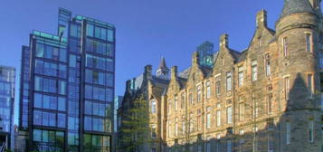 Parking/garage to rent in Simpson Loan, Edinburgh EH3