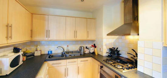 3 bedroom ground floor flat