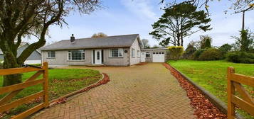 4 bedroom detached bungalow to rent