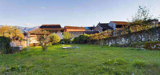 T3 avec place de parking et jardin