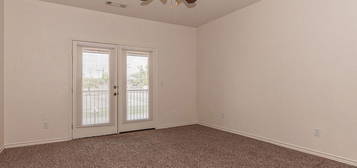 Stonegate Apartments., 1701 Walnut St APT 10, Commerce, TX 75428