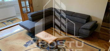 Apartament cu 3 camere, decomandat, centrala proprie,in z...