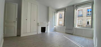 Location appartement 1 pièce 29 m²