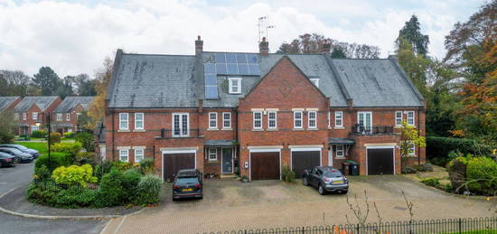 Terraced house for sale in Azalea Close, Napsbury Park, St. Albans AL2