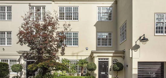 Town house for sale in Elm Tree Close, St John's Wood, London NW8