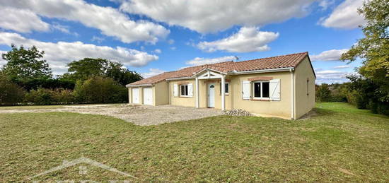 Maison de plain pied sur un terrain de 2500m2