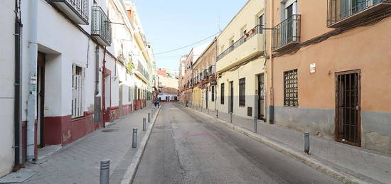 Piso en venta en calle de Tablada