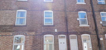 4 bedroom terraced house