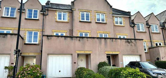 4 bedroom terraced house for sale