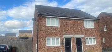 2 bedroom semi-detached house