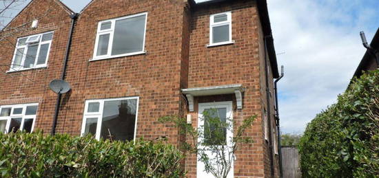 3 bedroom semi-detached house