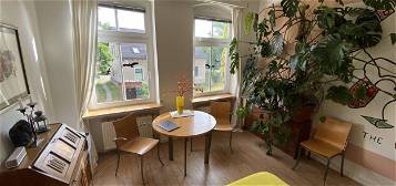 Geräumige 1-Zimmer-Wohnung mit Klimaanlage an der Spree in Grünheide (Mark)