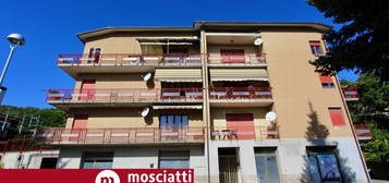 Appartamento in vendita in via Merloni, 18