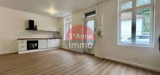 Maison  à vendre, 3 pièces, 2 chambres, 60 m²