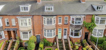 4 bed town house for sale